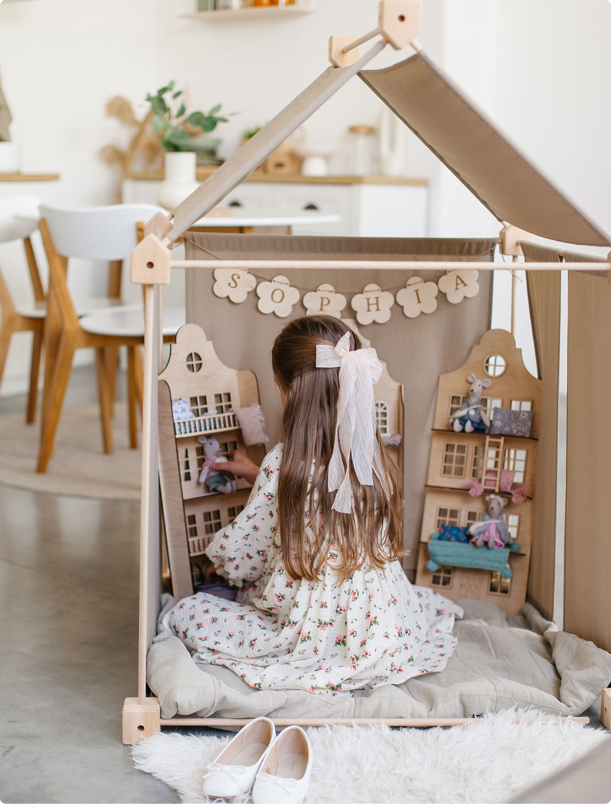 “Architect” Playhouse Tent Constructor